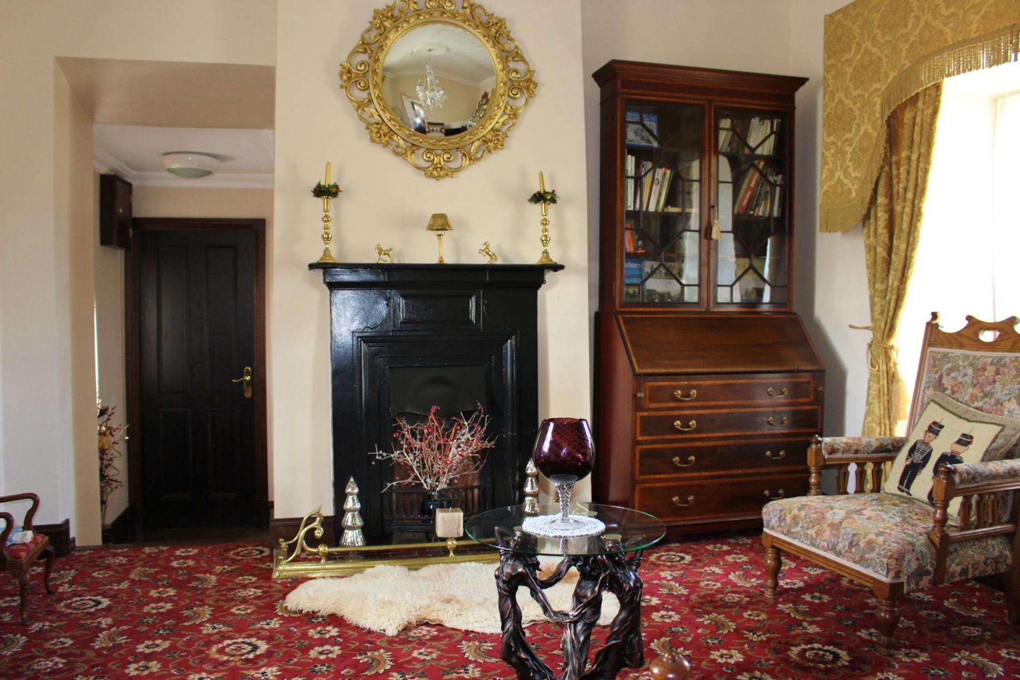 Charlotte'S Way B&B 巴纳赫 外观 照片