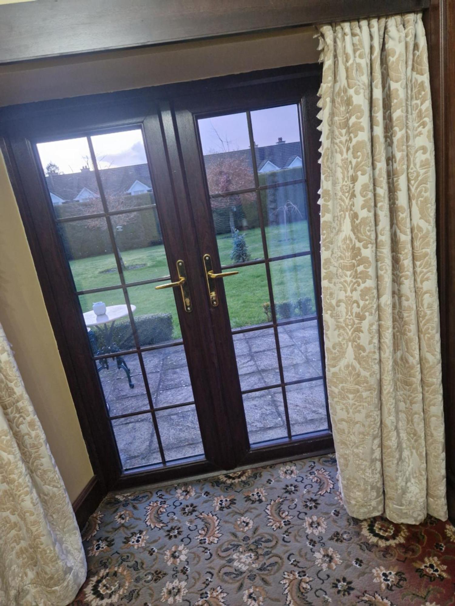 Charlotte'S Way B&B 巴纳赫 外观 照片